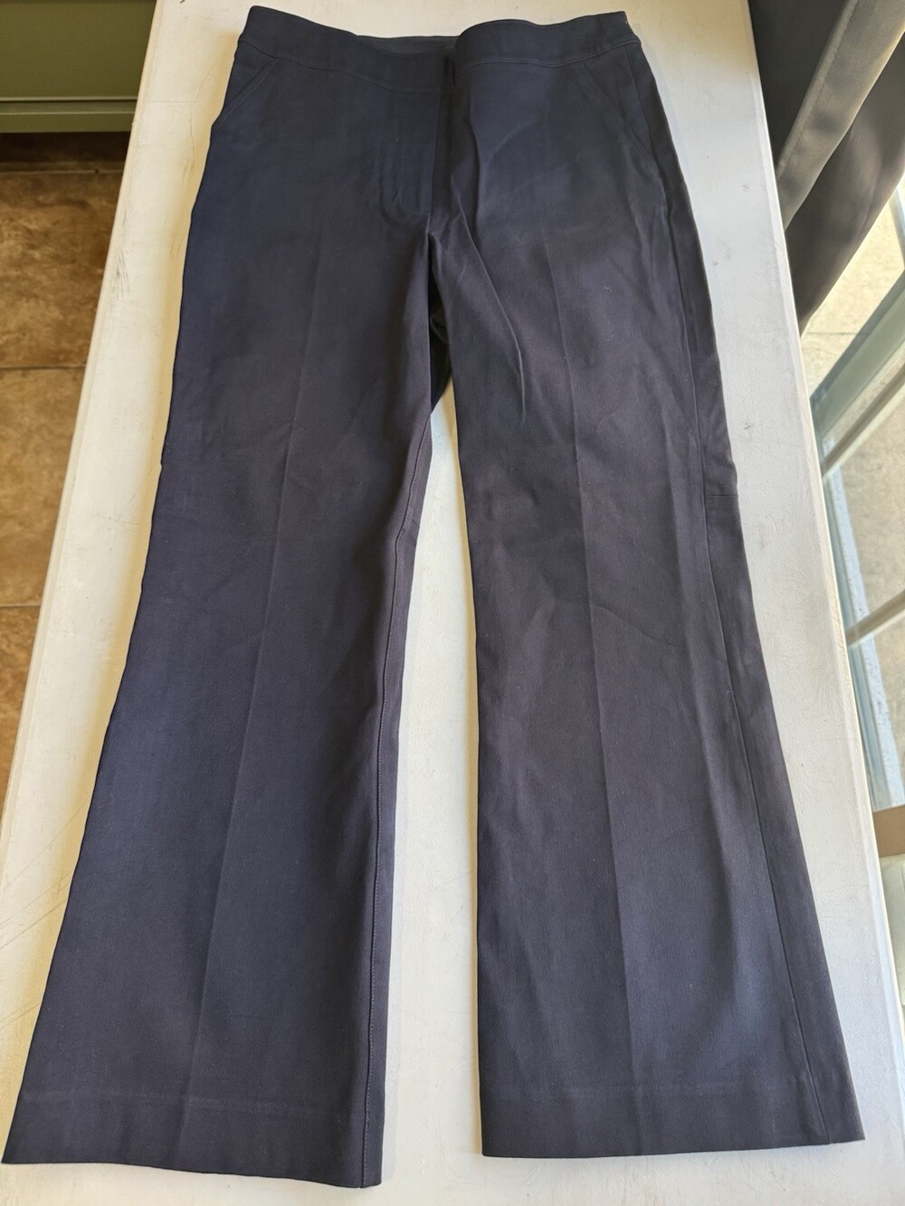 SPANX Black Bootcut Pant, Elastic waist Stretch Great Condition Size M
